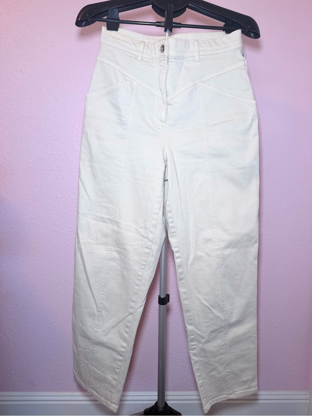 Aritzia High-Waist White Jeans